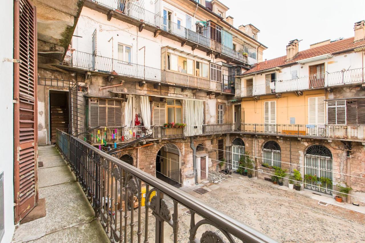 Mole Antonelliana & Royal Gardens Cozy Studio Turin Bagian luar foto